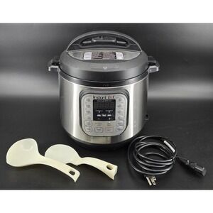 Instant Pot Pressure Cooker IP-DUO60 V3  7-in-1 Programmable 6 Quart Convenient